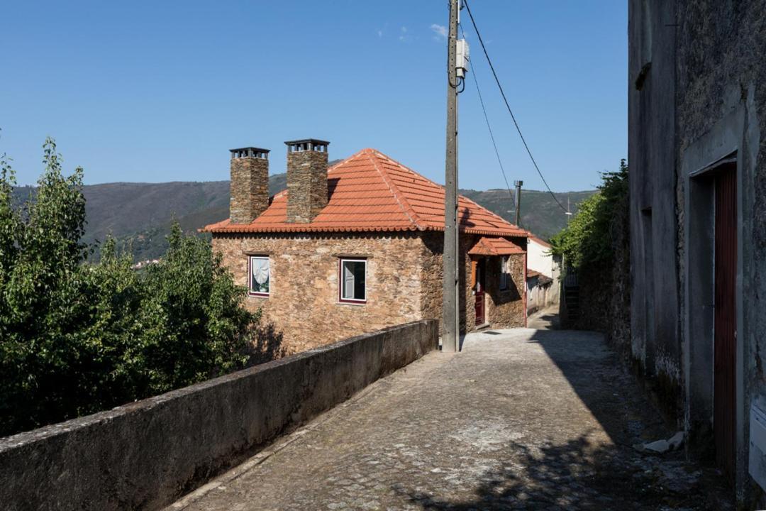 Vila Casa Da Avo Emilia Arganil Exteriér fotografie